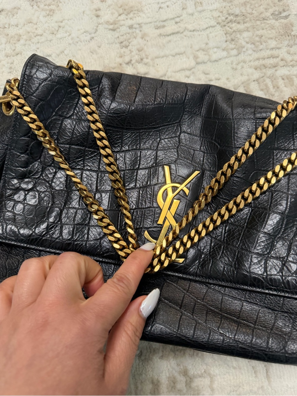 YSL Kate Medium Reversible Shoulder Bag in Croc Embossed Leather and Suede - Picture 8 of 16